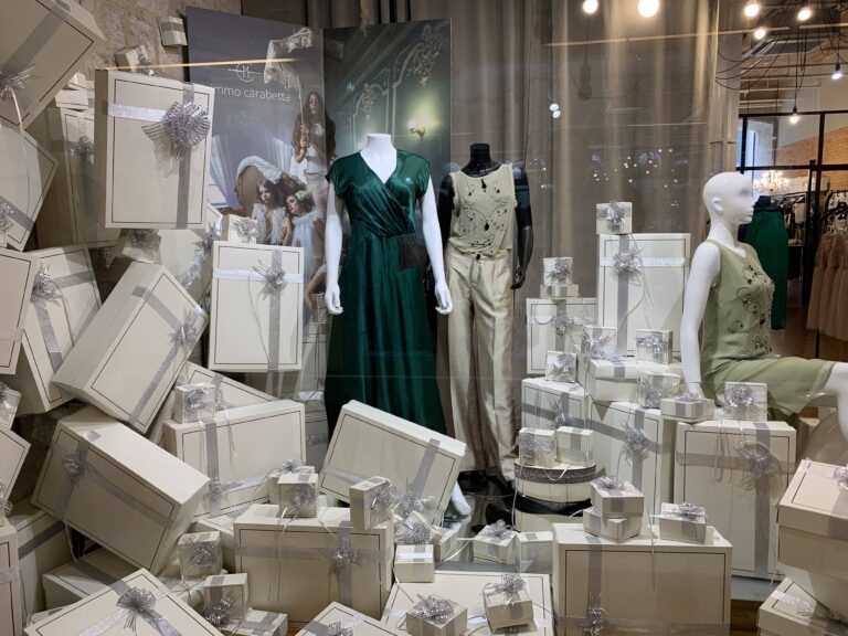 Window display - Amore - Mimmo Carabetta